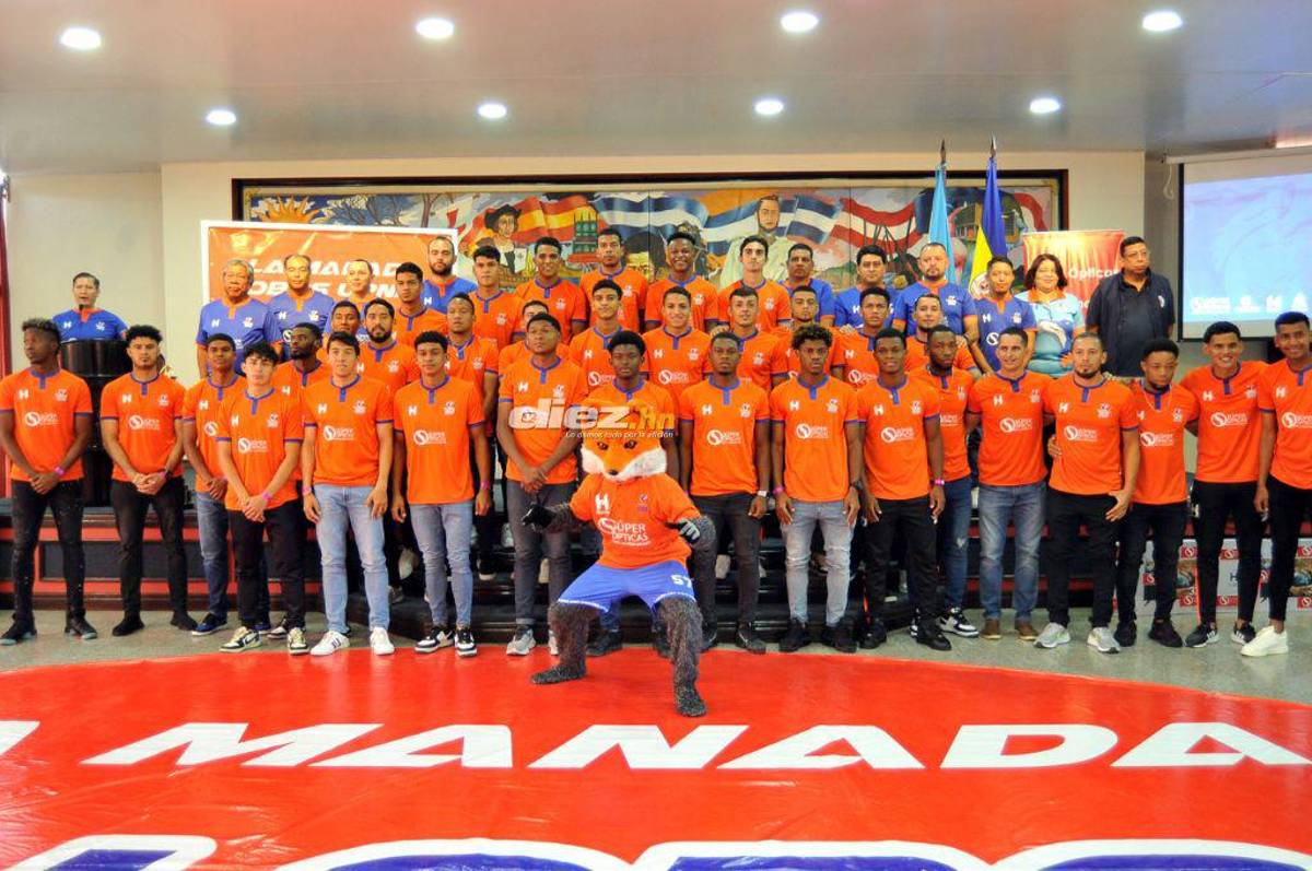 ¡Con ocho refuerzos! Lobos de la UPNFM presenta su plantilla de cara al torneo Clausura de la Liga Nacional de Honduras