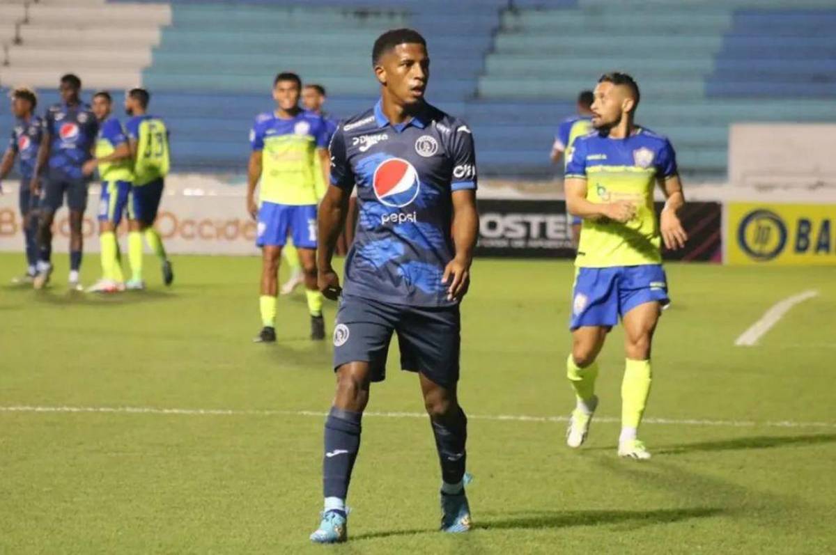 Legionario confirma su retorno a Honduras, Olimpia define entrenador y Motagua despediría a extranjero