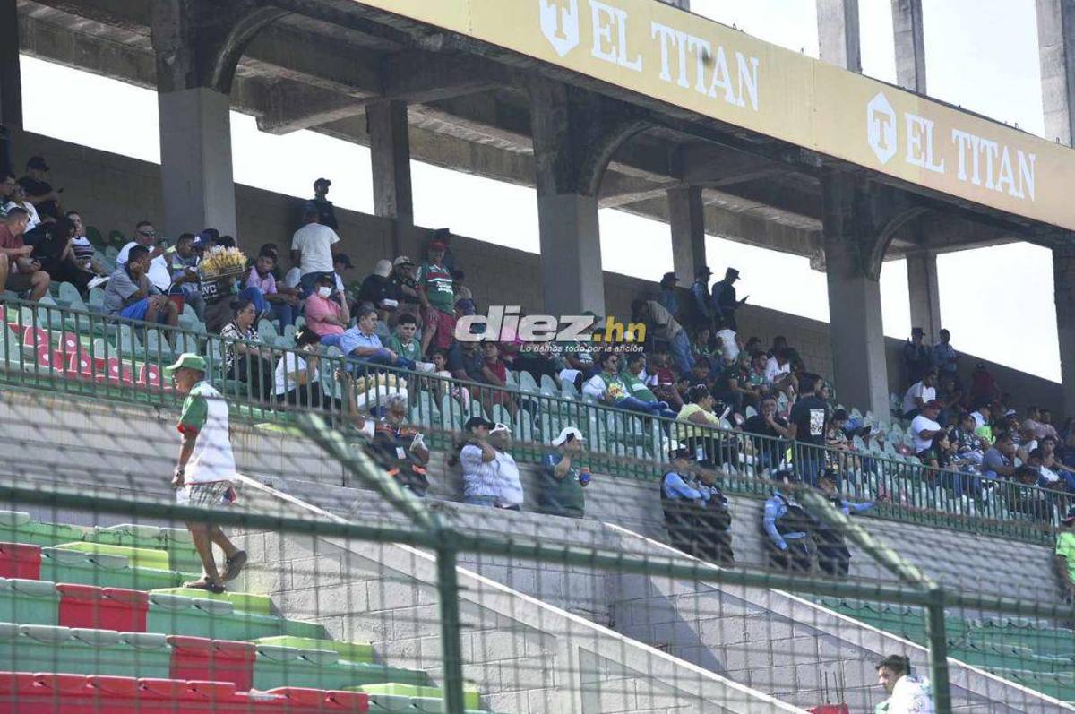 El ambiente en el Yankel: Jugadores y aficionados pegados al celular por el Manchester City-Real Madrid