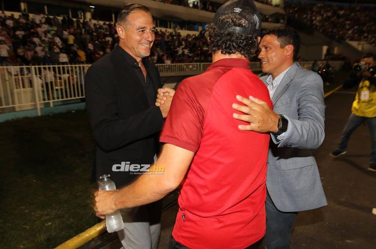 La incredulidad del “Mango”, inexorable ley del ex y el éxtasis de Troglio tras clasificar a su primera final de Concacaf con Olimpia (FOTOS)