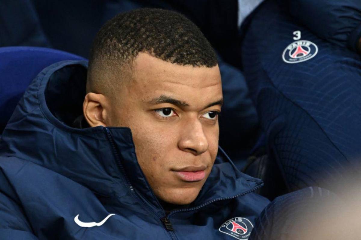 La dura decisión del vestuario del PSG con Mbappé y lo que espera Real Madrid para activar la última oferta