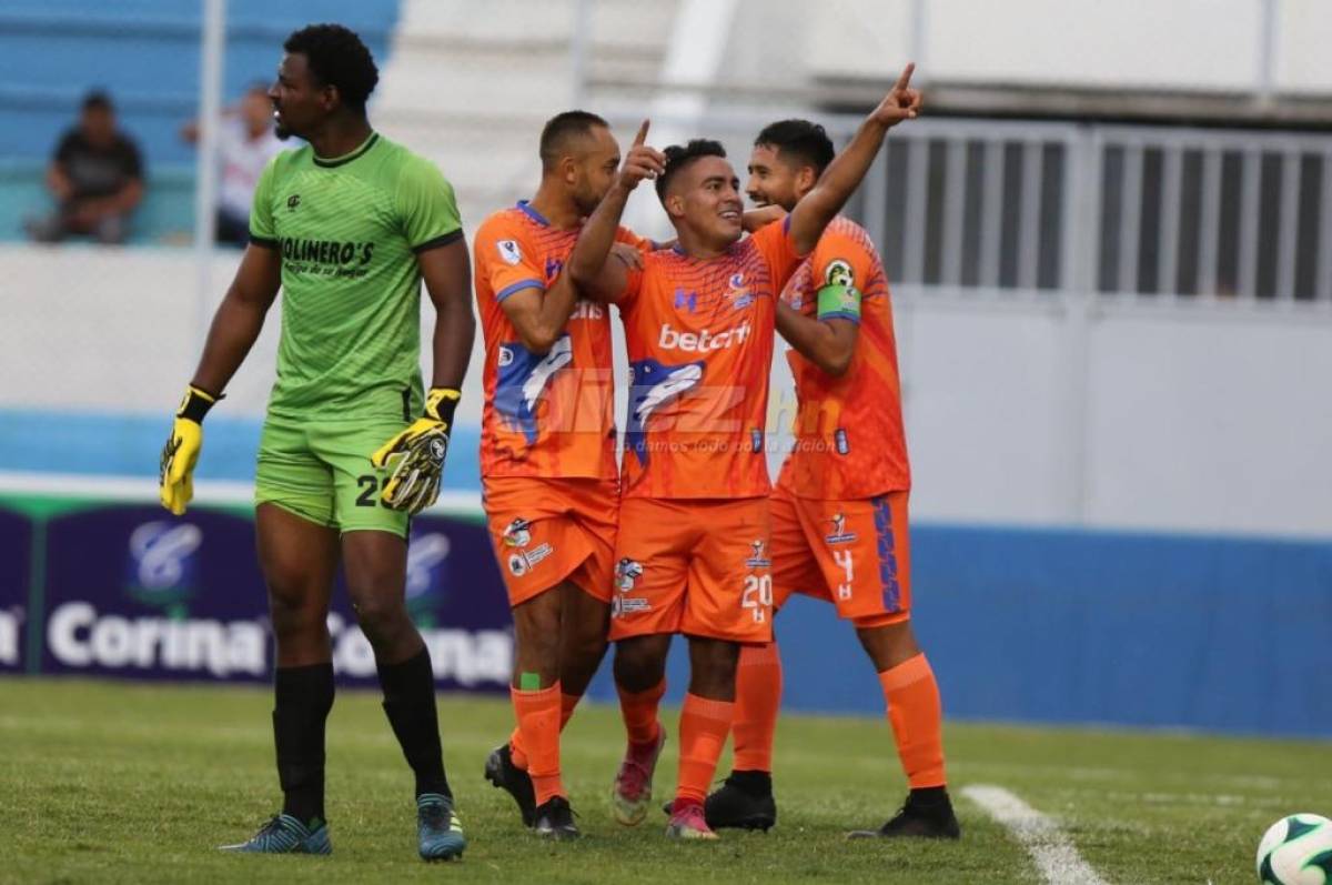 ¡Golazo incluido! Lobos UPNFM borra a la Real Sociedad y le gana 2-0 en el Nacional por la fecha 2