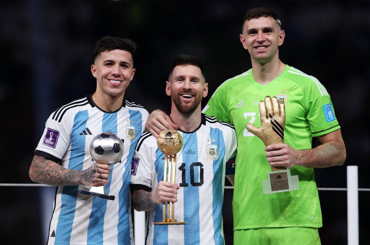 Lionel Messi se llevó el Balón de Oro y Argentina arrasó con los premios que otorgó la FIFA en el Mundial de Qatar 2022