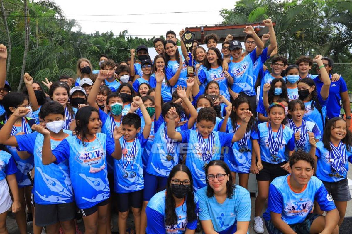 Delfines Sampedranos, campeón de la XXV Copa Internacional con 15 equipos hondureños y salvadoreños