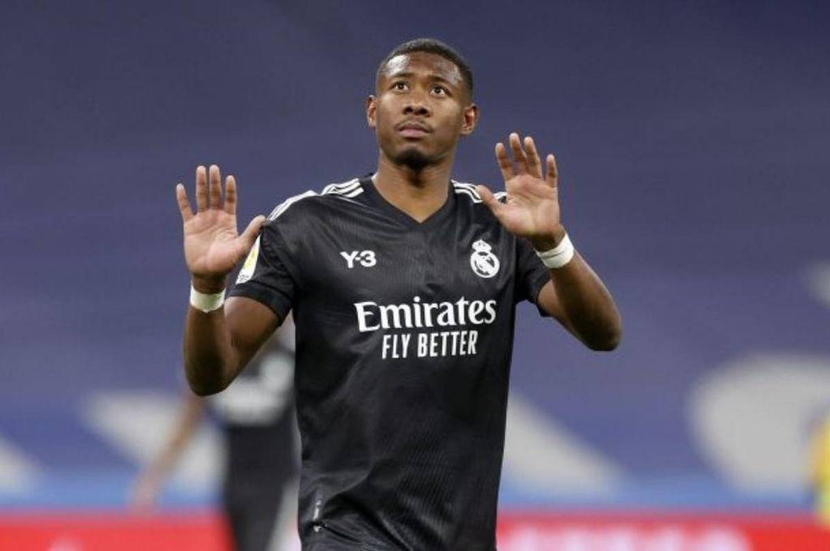 Alaba, uno de los señalados en el Real Madrid, rompe el silencio tras la goleada del Barcelona