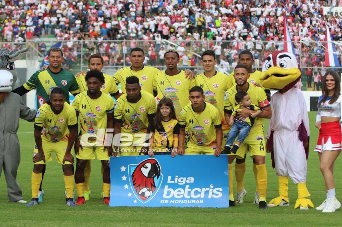 El festejo épico del ‘Chelito’, el enojo de Tilguath y la sorpresa en el Olimpia: La belleza femenina cautivo en Comayagua
