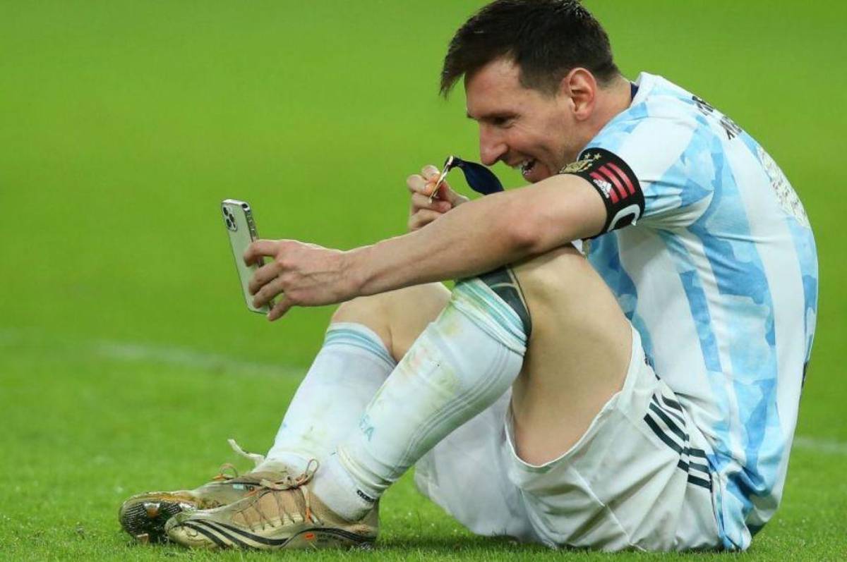 El día que Messi no hizo caso a la charla técnica por estar en videollamada: nunca lo vieron en el gym y lo comparan con Curry