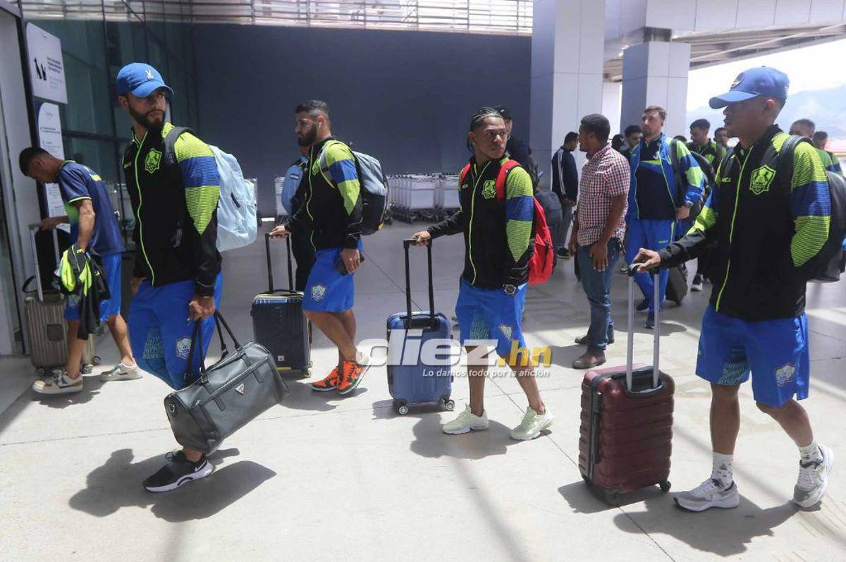 ¡Con la ilusión intacta! Olancho FC sale rumbo a Costa Rica para encarar el duelo ante el Alajuelense en la Copa Centroamericana