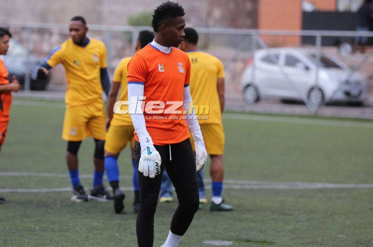 Alex Güity cuenta cómo es pasar de ganar títulos con Olimpia a pelear el descenso con Lobos de la UPNFM