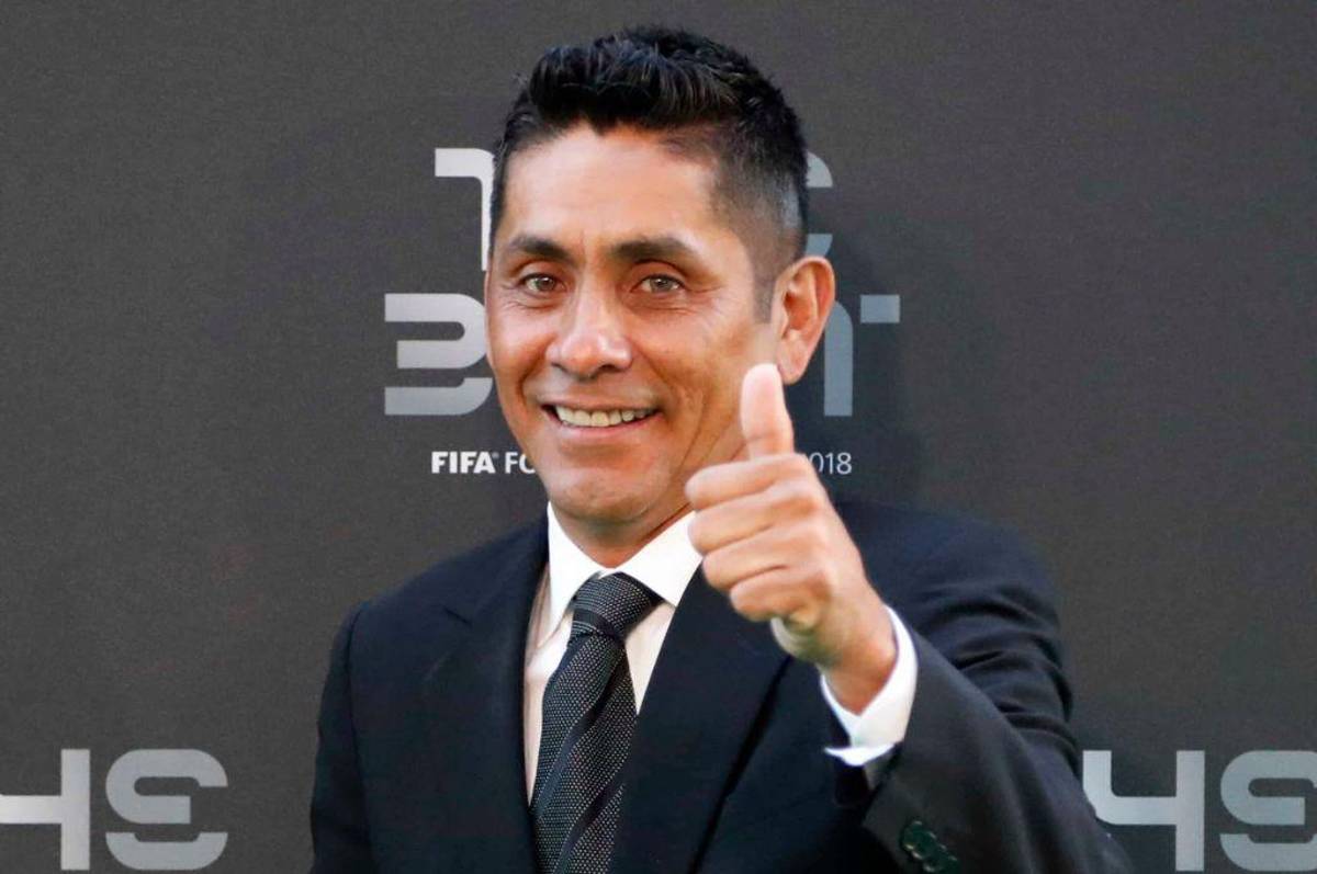 Jorge Campos sorprende al recomendar a jugador hondureño para militar en equipo del fútbol mexicano