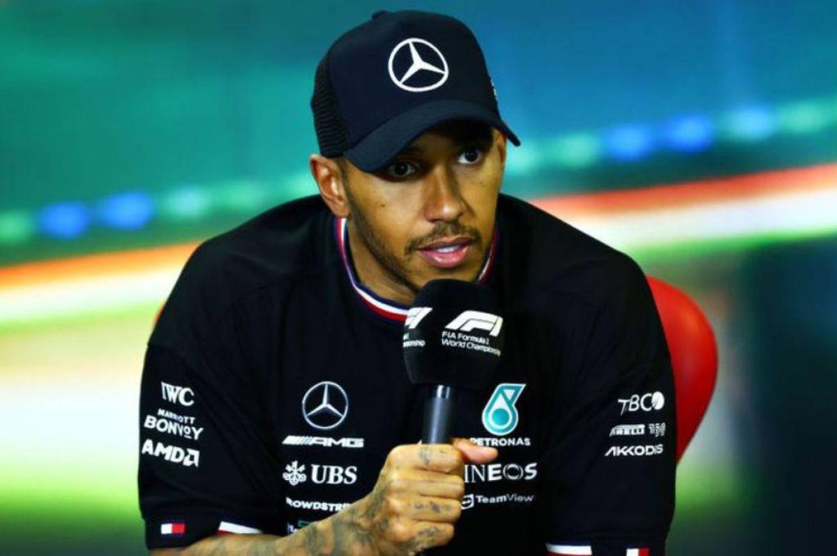 Lewis Hamilton: “No querría estar en otro equipo tan solo porque estemos pasando un periodo difícil”