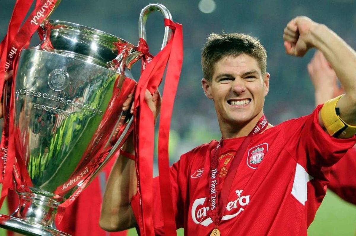Gerrard sin pelos en la lengua elige al mejor jugador de la historia entre Cristiano y Messi: él siempre te hará ganar títulos