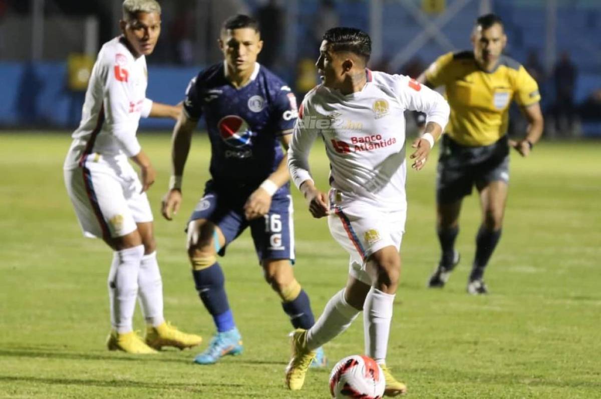 ¡Dramático cierre, pero sin ventajas! Motagua y Olimpia igualan a cero en la semifinal de ida por Liga Concacaf