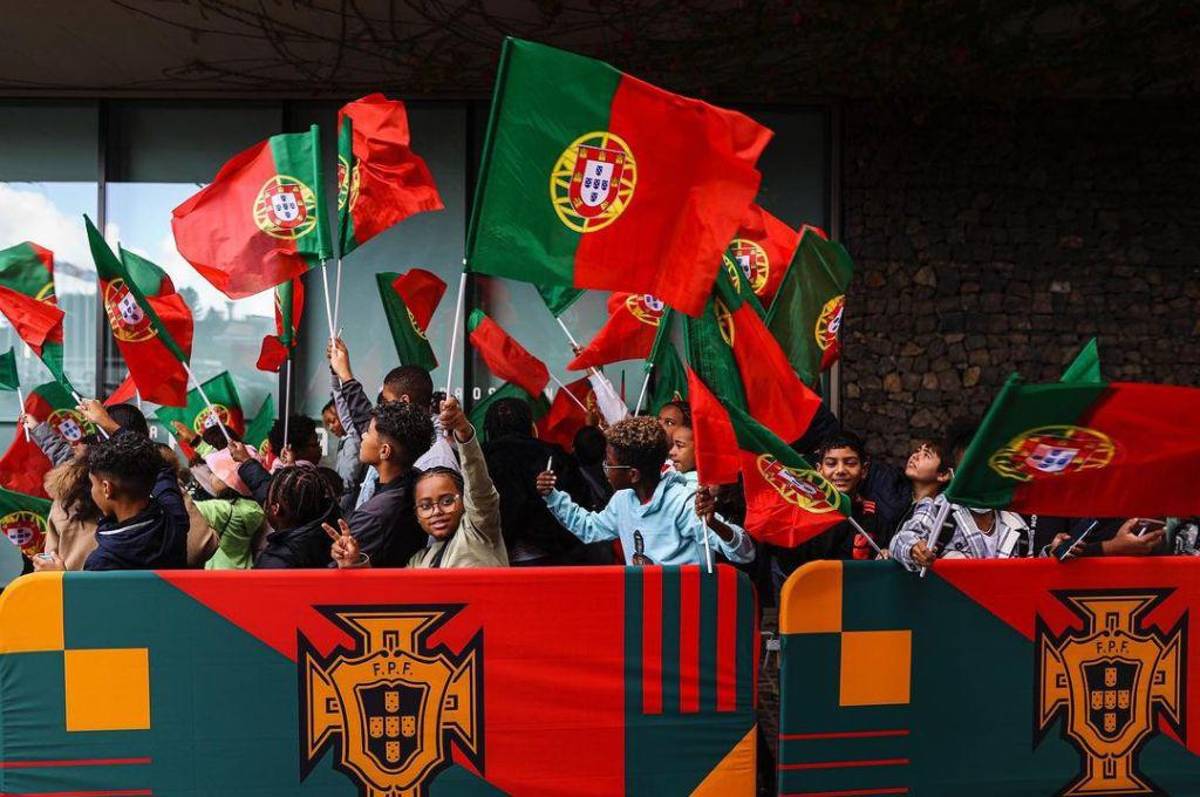 ¡Llegó el comandante! Elegante y sonriente arribó Cristiano Ronaldo a su último baile con Portugal al Mundial Qatar 2022