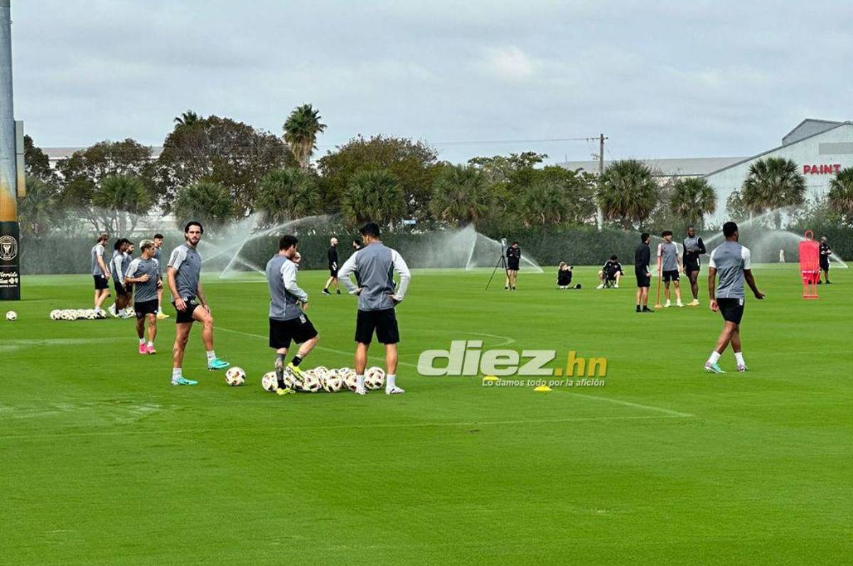 ¿Se podrán tomar fotos con Messi en El Salvador? El saludo del argentino con David Ruiz y los guardaespaldas del ‘10’