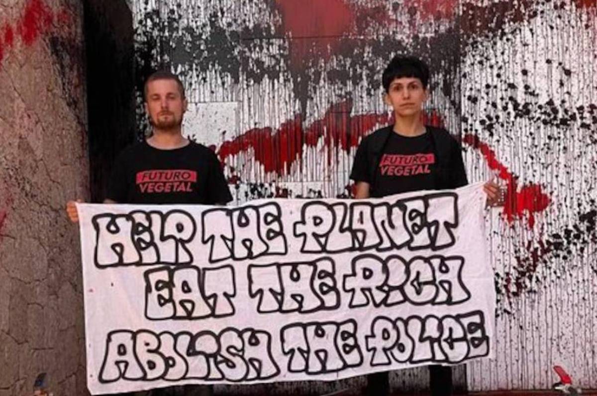 Duro golpe para Messi y Antonela: así fue el vandalismo en su mansión de Ibiza y presidente de Argentina explotó en redes