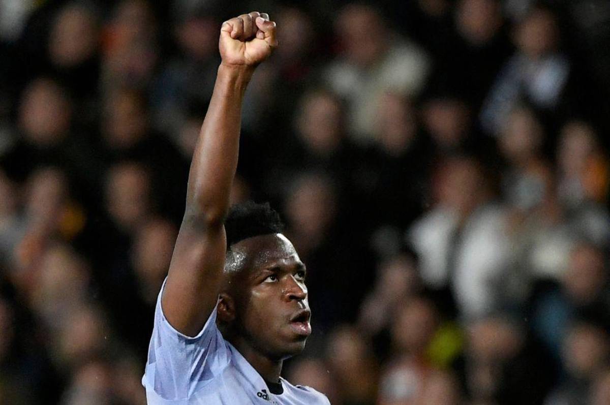 El ‘robo’ de Gil Manzano al Real Madrid, la terrible lesión de Diakhaby y la bronca que tuvo Vinicius con el Valencia en Mestalla