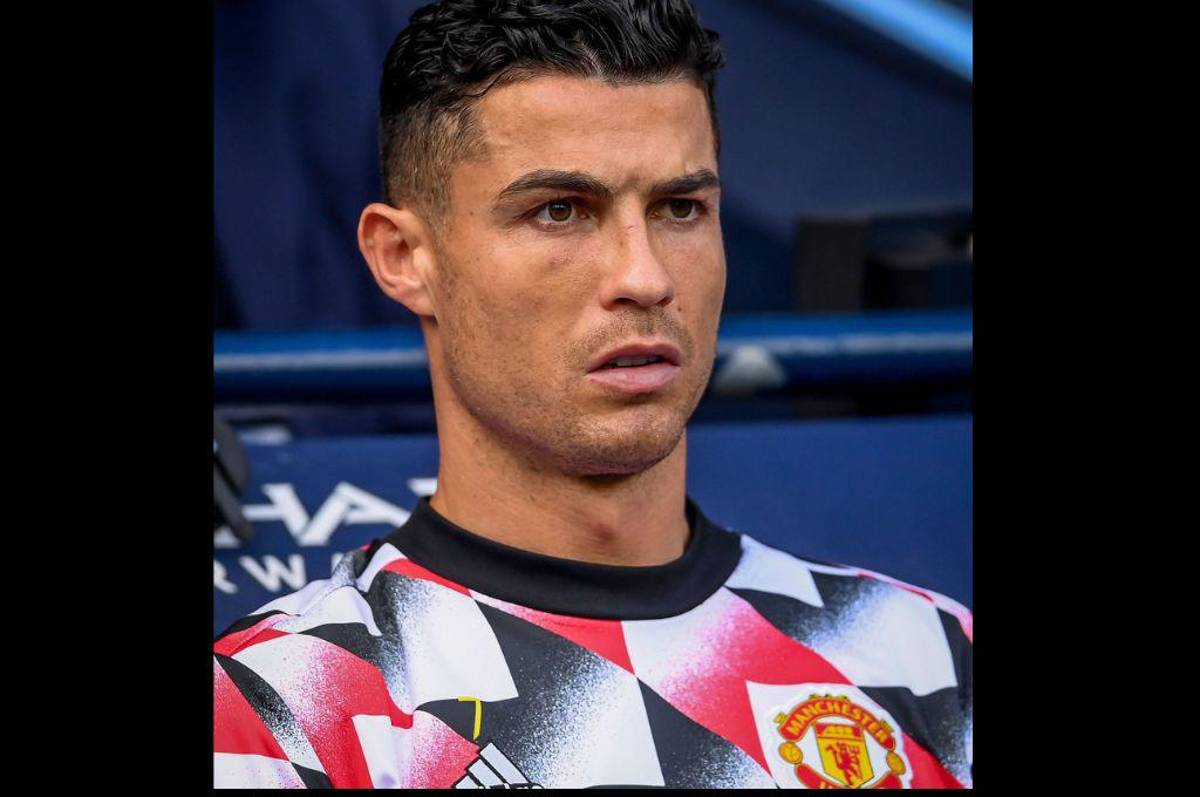 Cristiano Ronaldo y Casemiro vivieron una pesadilla desde el banquillo, aficionados del United abandonaron el estadio: Así se vivió el clásico de Manchester