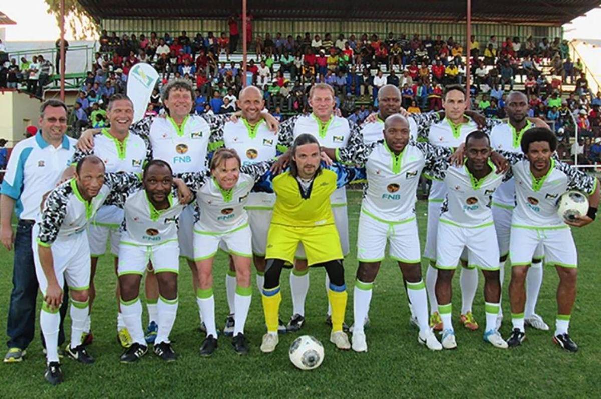 Fue declarado muerto tres veces, secuestró un pingüino y terminó en la cárcel: la inédita historia de un rival de Messi en la MLS