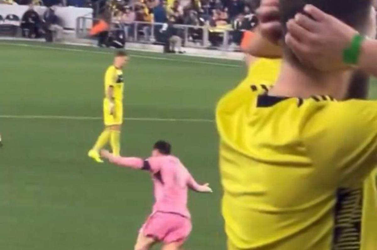 El gesto de Messi al escuchar en las gradas “Ronaldo”, la reacción del DT de Nashville al golazo de Leo e Inter Miami pierde al ‘10’