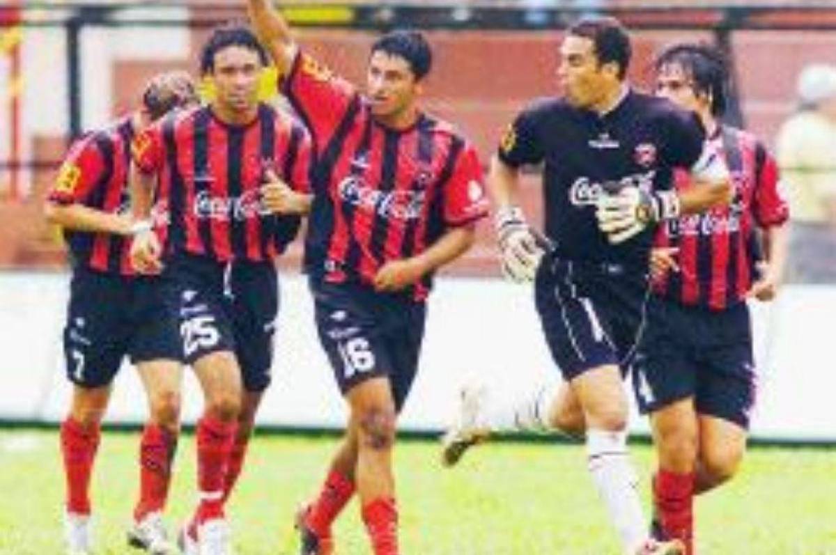 Quedó campeón con Alajuense, terminó en la cárcel y la directiva lo corrió del club: Nunca me ayudaron...