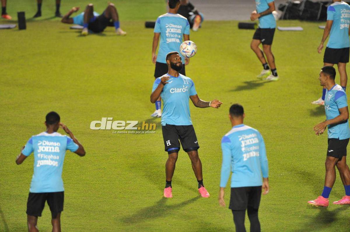 Suazo y Maynor dieron clases a los jóvenes: ¿Qué estuvo entrenando el ‘Choco’? y quién se llevó el baile en el rondo en el Chelato Uclés