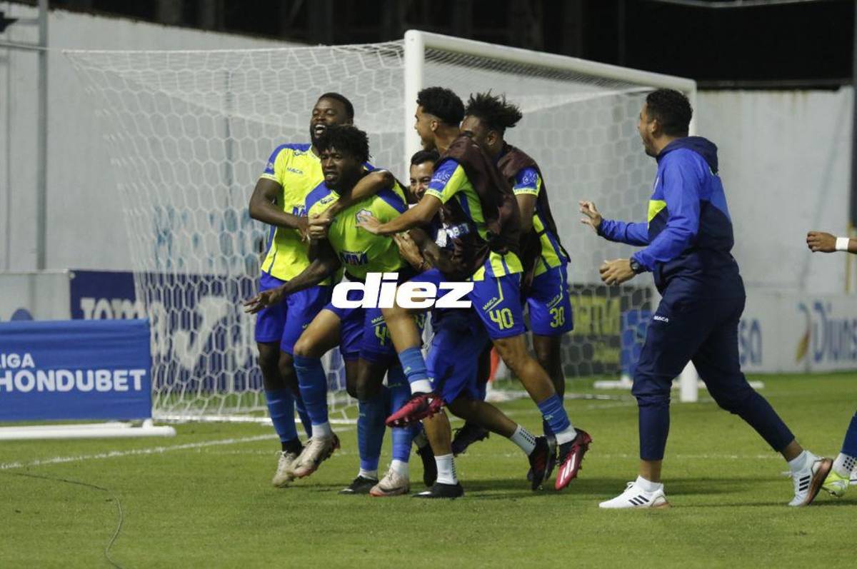 No se vio en tv: Tremendo sufrimiento en los penales, la broma de Primi con la Tota y la alegría del Olancho