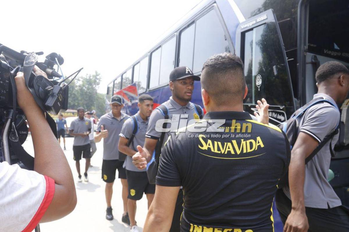 Mucho optimismo y con una duda: Así fue la salida de Real España rumbo a Tegucigalpa para enfrentar a Olimpia