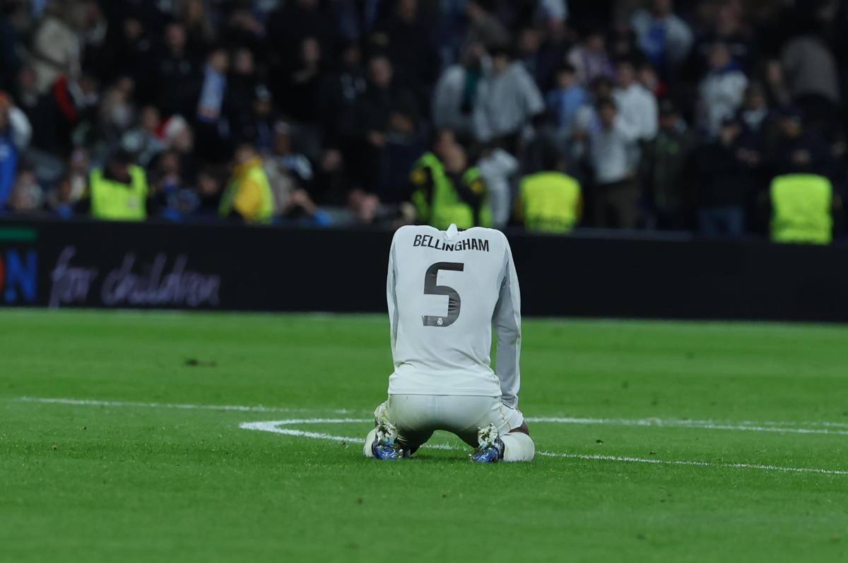 La decisión final que tomó el vestuario del Real Madrid con Xabi Alonso: Lo único que podemos hacer es cambiar...