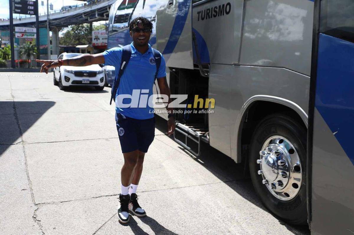 Así recibieron al hermano de Agustín Auzmendi en Motagua y el equipo azul viajó ya a Danlí