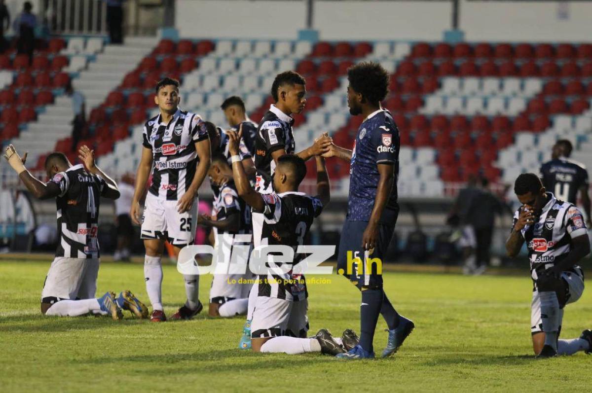 Lo que nos dejó Motagua vs Tauro en el Nacional, Diego Vázquez y su inseparable compañía, Tejeda y su sufrimiento