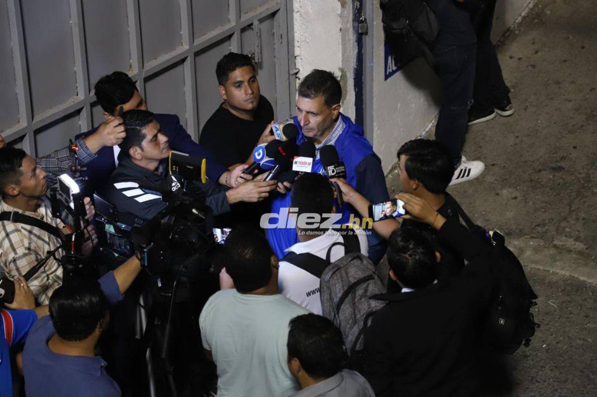 La charla de Rueda con Luis Palma y David Ruiz cambia de “look”: El último entrenamiento de Honduras de cara al choque con México