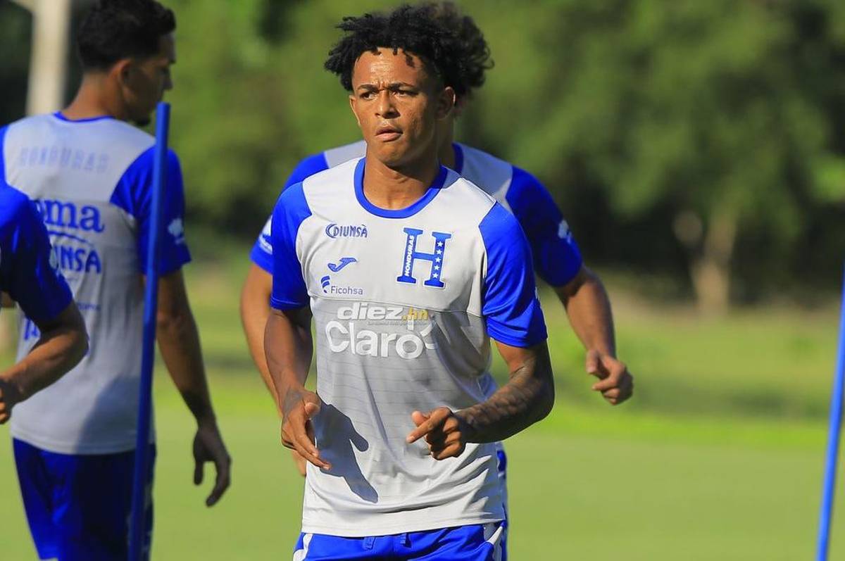 Con una sorpresiva defensa y Romell Quioto en punta: El inesperado 11 titular que Bolillo Gómez usará contra Panamá en el estadio Rommel Fernández