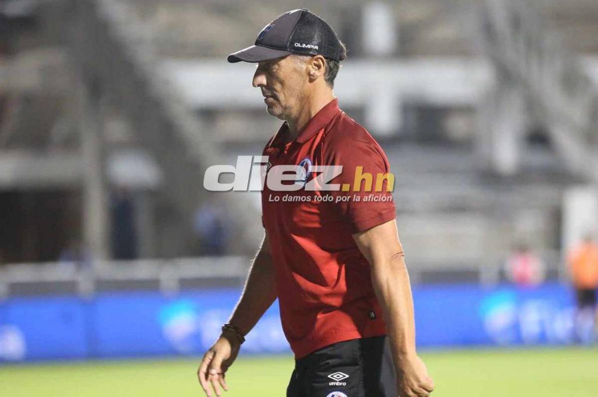 Pedro Troglio suma cinco expulsiones con Olimpia en Liga Nacional ¿Qué árbitro le ha sacado más rojas?