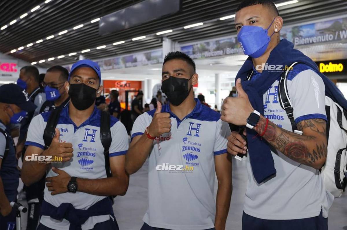 Selección de Honduras viaja a Panamá y Bolillo advierte que van buscando “cómo rompemos” la mala racha”