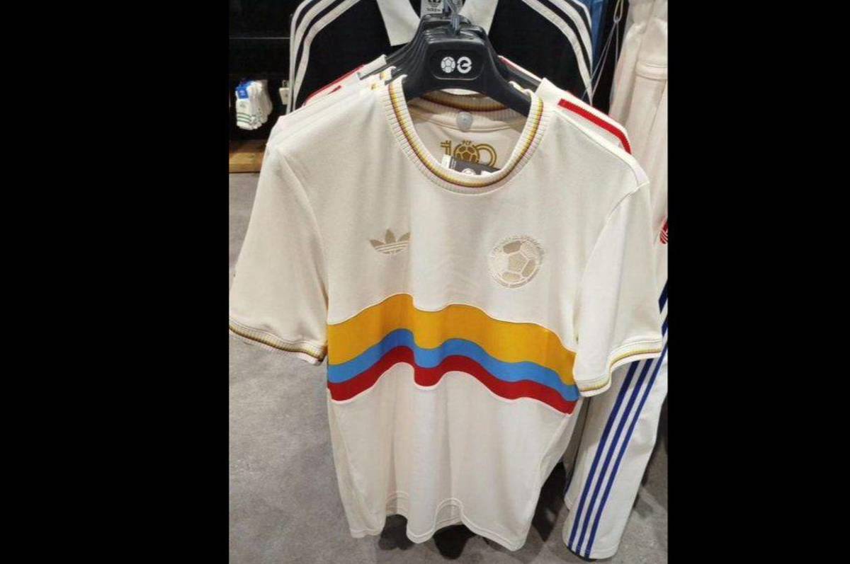 Colombia presentó oficialmente la nueva camiseta que estrenarán en las Eliminatorias Conmebol ¿Qué precio tiene?