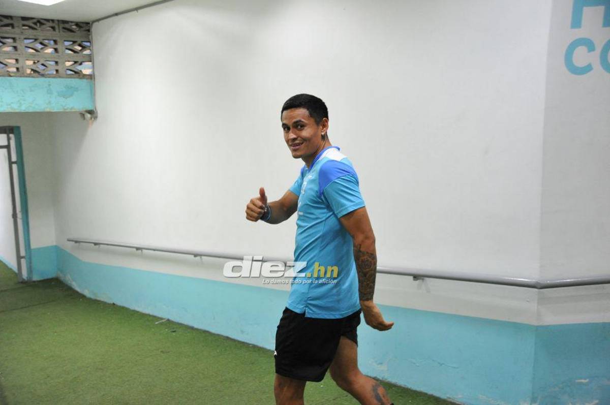 Suazo y Maynor dieron clases a los jóvenes: ¿Qué estuvo entrenando el ‘Choco’? y quién se llevó el baile en el rondo en el Chelato Uclés