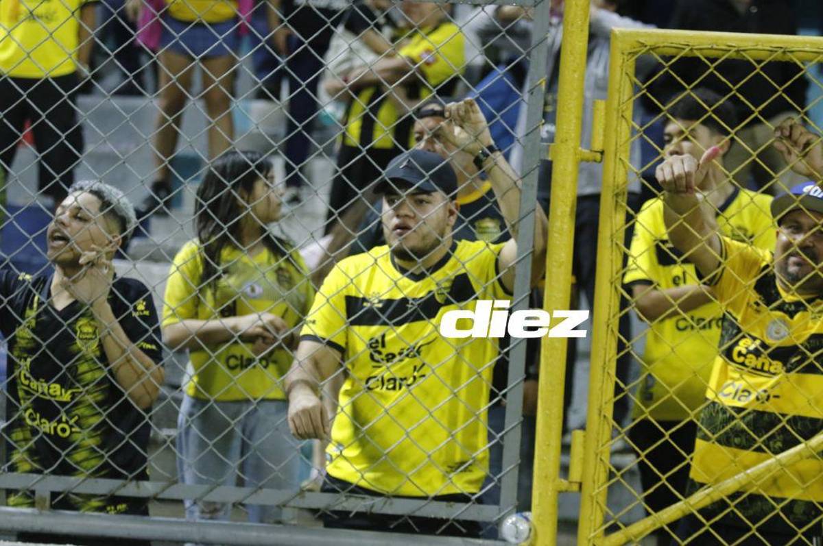 No se vio en TV: afición de Real España le grita de todo a sus jugadores y la celebración de Motagua tras el triunfo