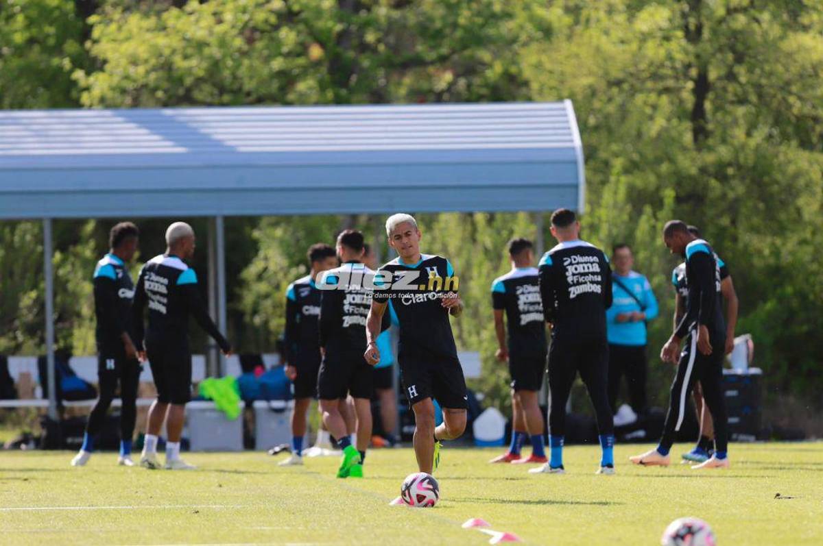 Foto especial por el Día del Padre y dos jugadores trabajaron aparte: Así fue el nuevo entrenamiento de Honduras