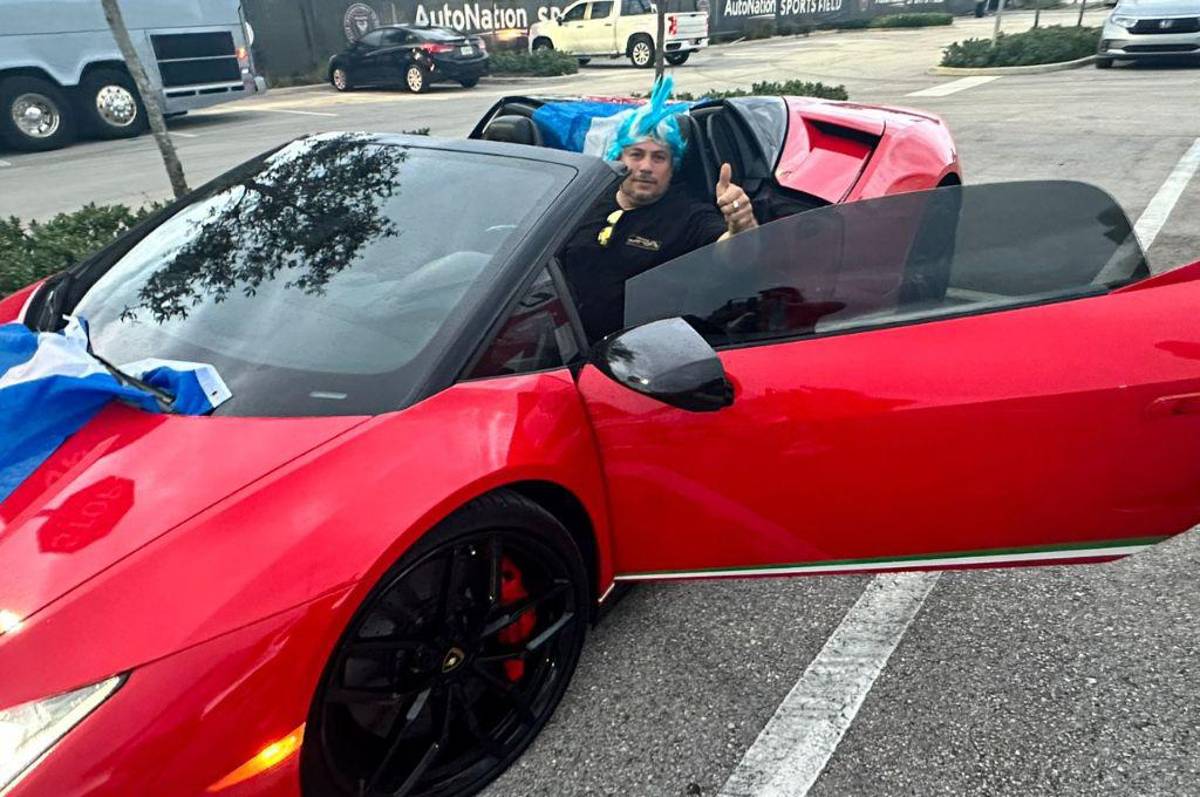 Con la visita de Antonela y de una leyenda del Barcelona: así fue el último entreno de Honduras previo a medirse a Islandia