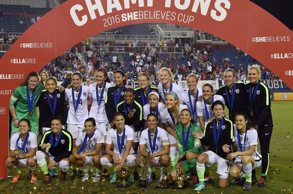 Federación de fútbol de Estados Unidos se compromete a pagar por igual a hombres y mujeres