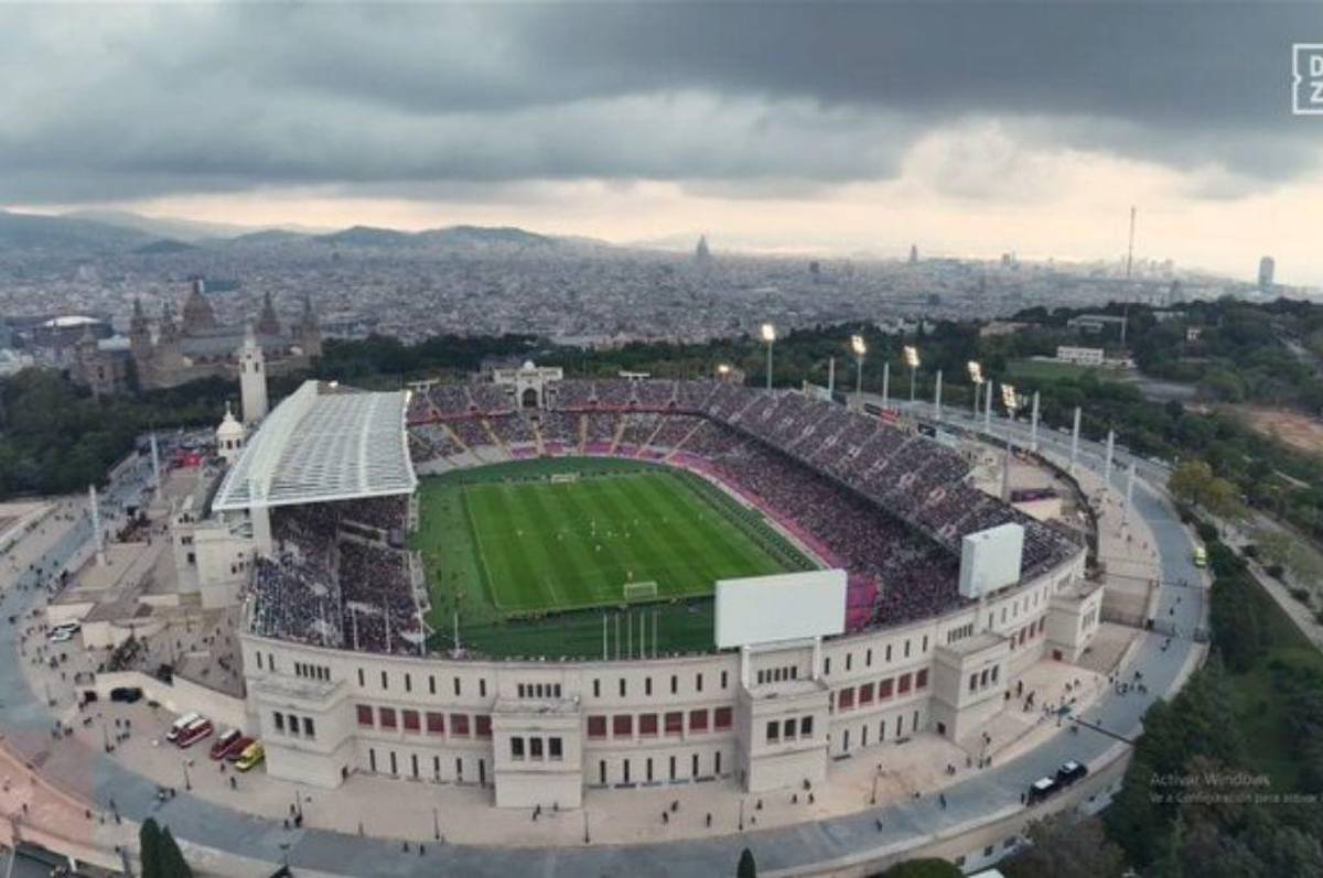 La mala seña de Flick al árbitro tras gol de Araújo, la polémica de la que todo el mundo habla y el golazo que silenció al Barcelona