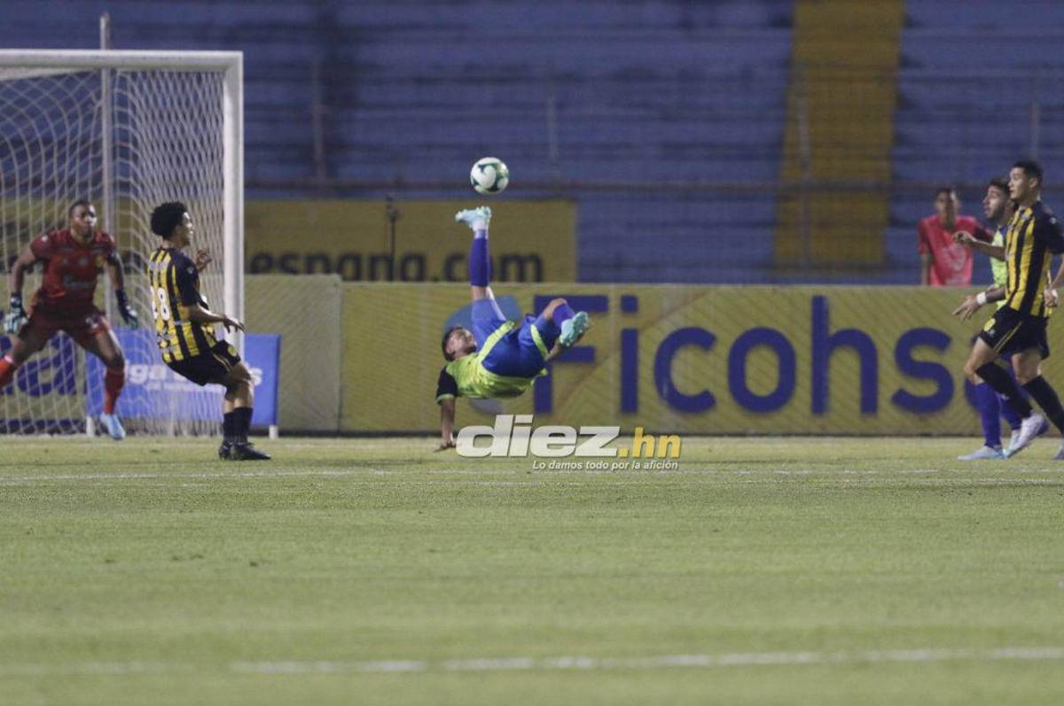 No se vio en TV: El sufrimiento de Mario Martínez, la frustración en Real España y la fiesta de los Potros en el Olímpico