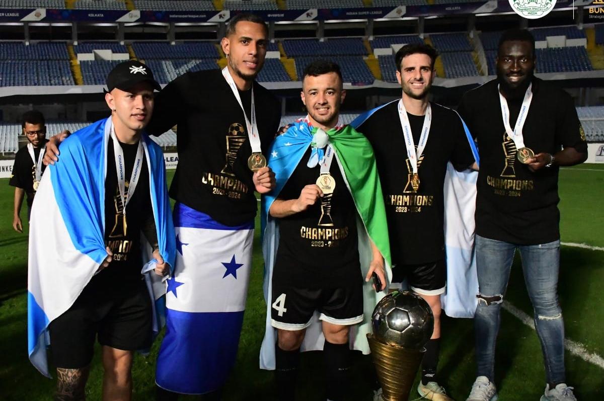 ¿Qué equipos los quieren? Los dos legionarios hondureños que quedaron como agentes libres