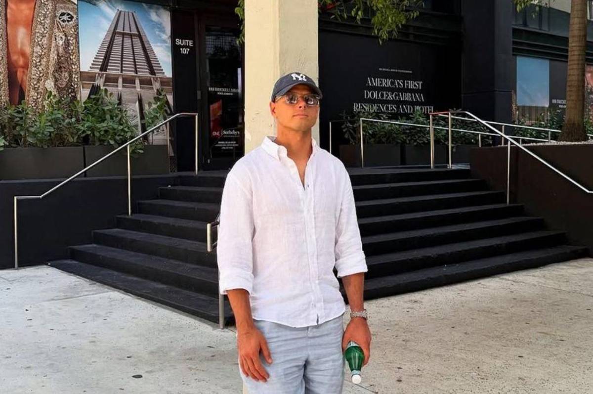 Chicharito recibe la peor noticia de su vida: él tiene un demonio adentro, un espíritu oscuro y necesita ayuda profesional...