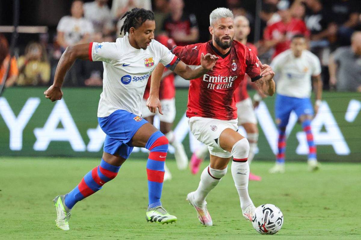 La tremenda excusa de Olivier Giroud tras ser bailados por el Barcelona en la derrota del Milán