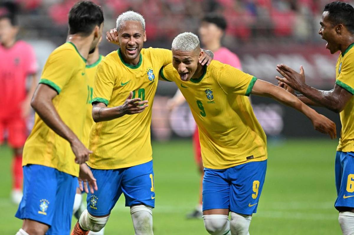 Brasil le receta una paliza formidable a Corea del Sur en Seúl con doblete de Neymar