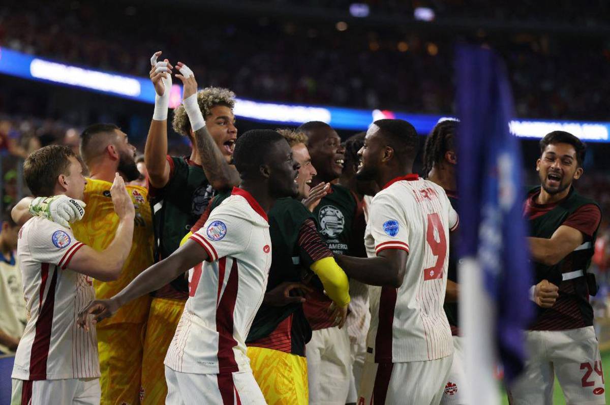 El histórico festejo de Canadá tras clasificar a semifinales de la Copa América y las lágrimas de los jugadores de Venezuela