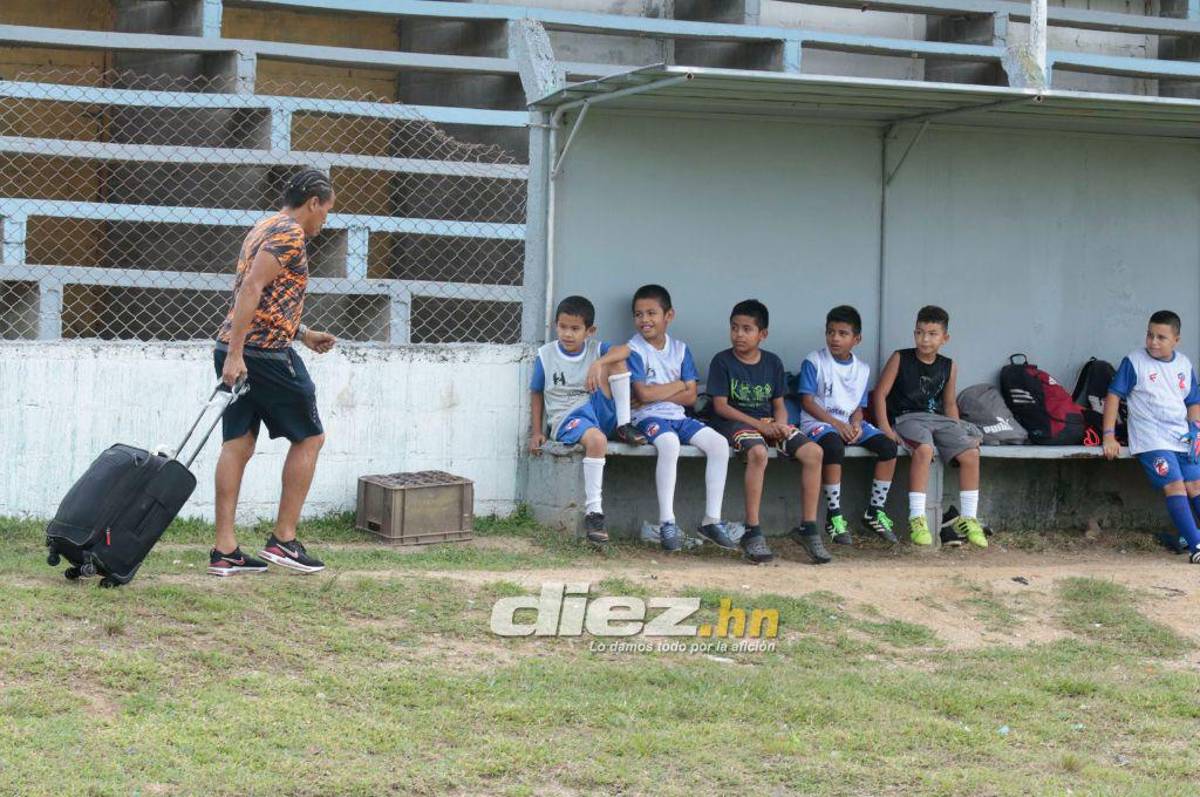 El niño que dejó perplejo, el look tipo rasta y su dorsal: La andanza de Rambo de León con el Atlético Júnior