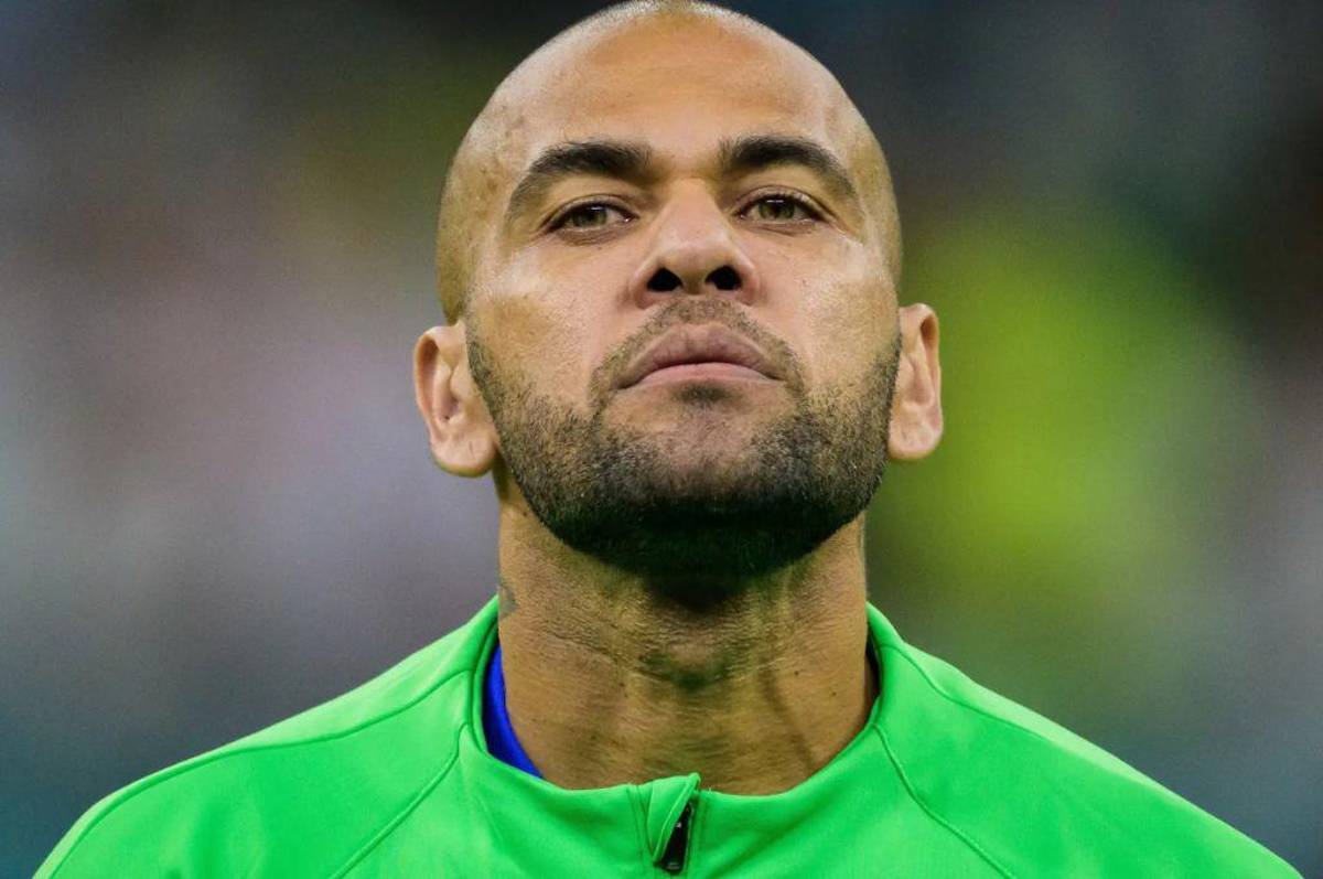 Dani Alves intentaría suicidarse en la cárcel: esto es lo que está pasando con el brasileño antes del veredicto final